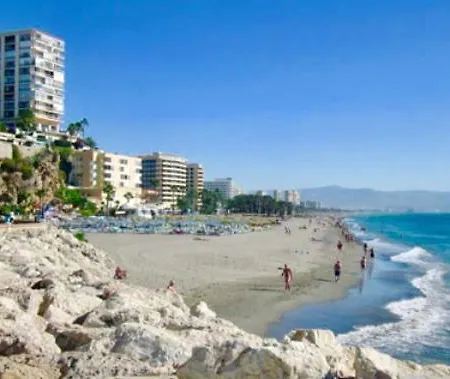 Playa El Bajondillo Apartament Torremolinos